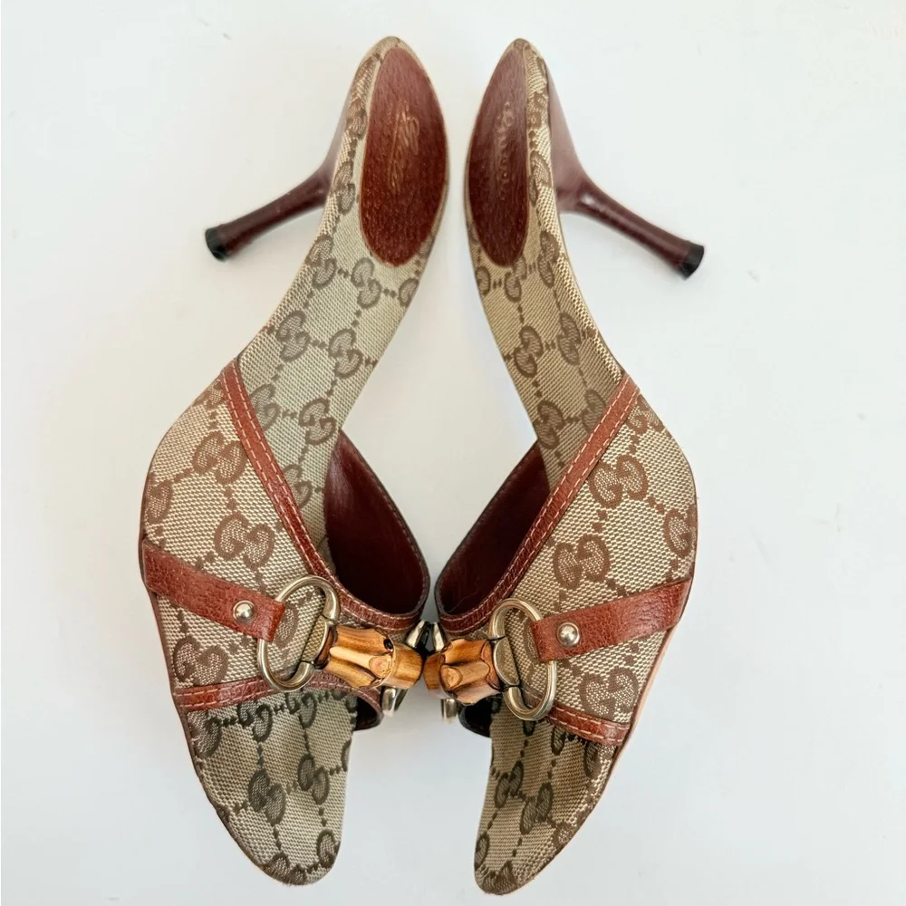 Gucci Brown Leather trim GG Supreme Canvas Bamboo Horsebit mule heels 9 - Picture 3 of 7